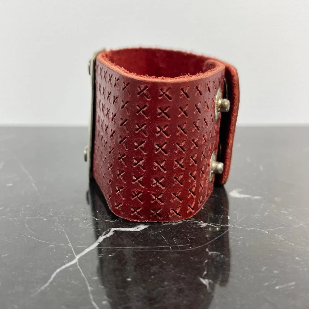 Plunder Red Leather Cuff Bracelet with P‎ Initial Metal Accent Snap Closure